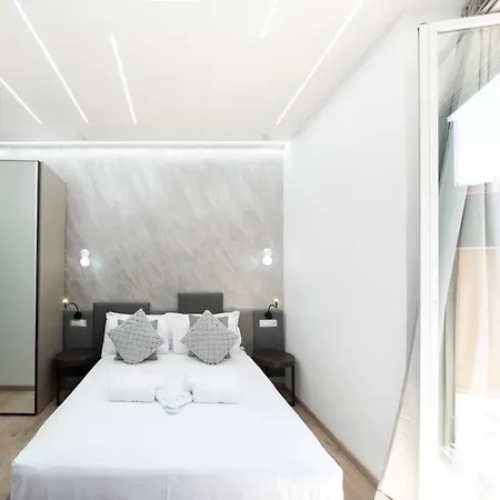 Olimpico Luxury Nocleg ze śniadaniem 4*